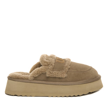 Trisha Fluffy Platform Uggs