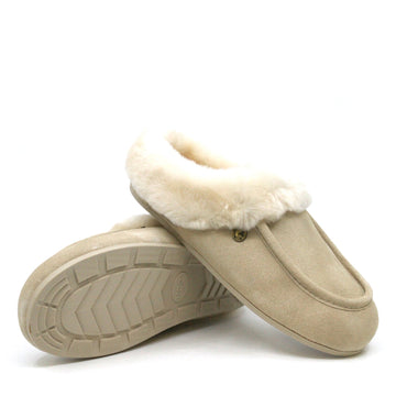 Fluffy Moccasin Uggs
