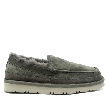  - UGG Cabin Slippers - Original UGG Australia Classic