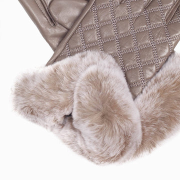  - UGG Premium Touch Screen Ladie's Gloves - Original UGG Australia Classic